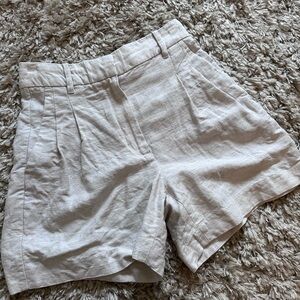 Aritzia Wilfred linen shorts - Natural Linen color